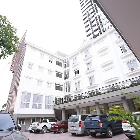Tecco Sky Hotel & Spa Vinh Exterior photo
